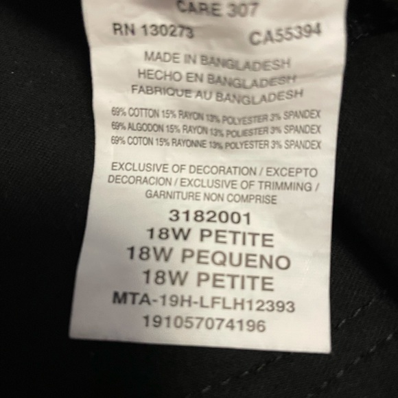 Lee PLUS  slim fit, skinny leg, mid rise, pull on, black jeans 18W Petite - Picture 3 of 6